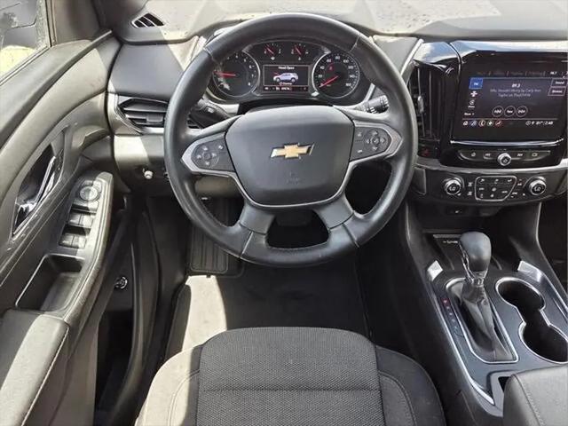 2023 Chevrolet Traverse FWD LT Cloth