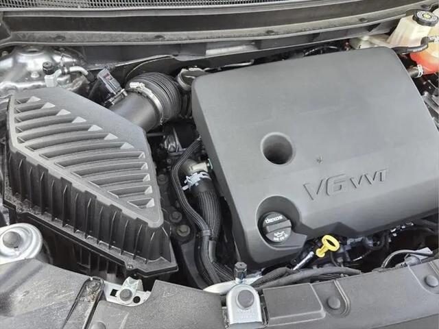 2023 Chevrolet Traverse FWD LT Cloth