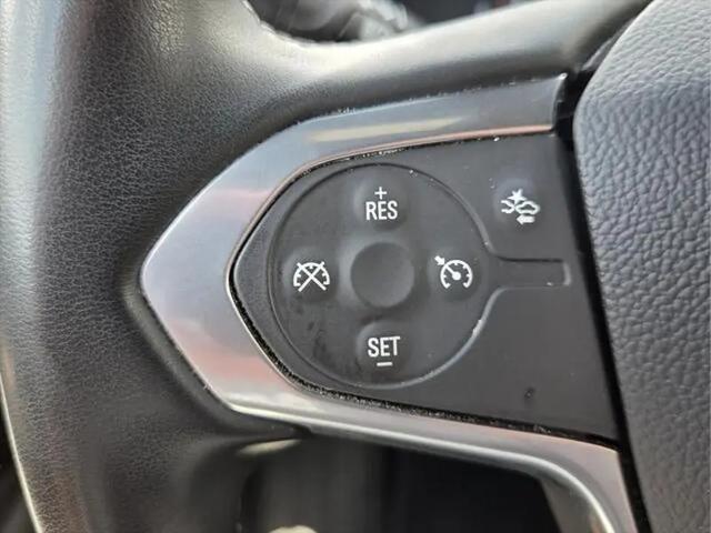 2023 Chevrolet Traverse FWD LT Cloth