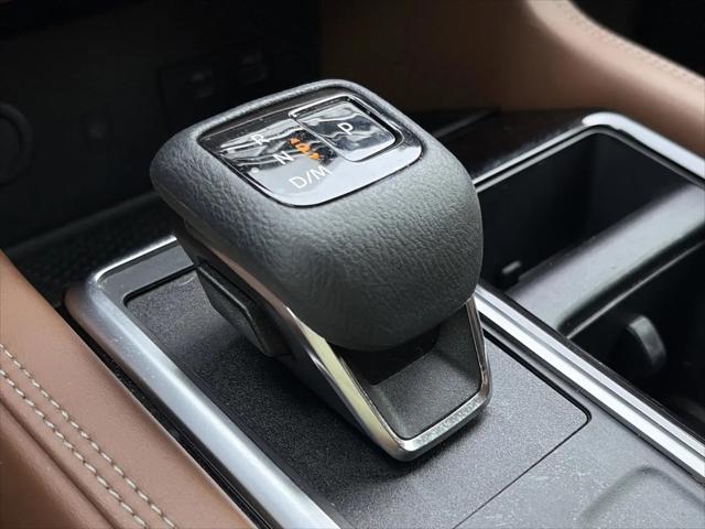 2023 Nissan Pathfinder Platinum 4WD