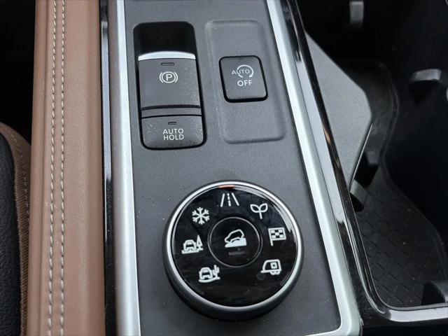 2023 Nissan Pathfinder Platinum 4WD
