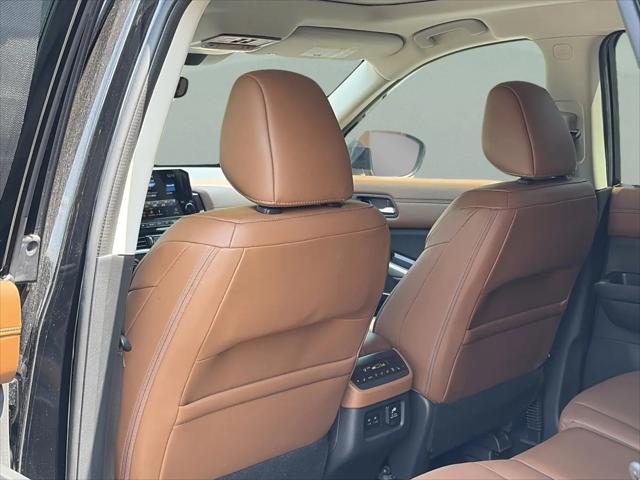 2023 Nissan Pathfinder Platinum 4WD