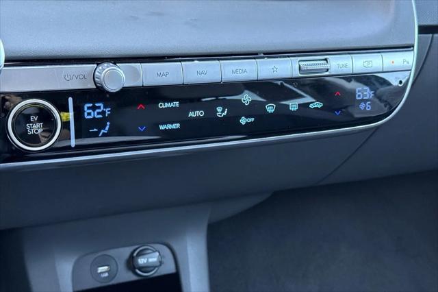 2024 Hyundai IONIQ 5 SEL