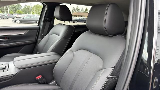 2025 Mazda X-90 Preferred Package