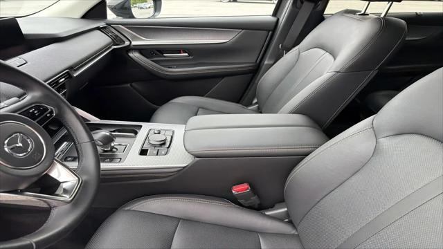 2025 Mazda X-90 Preferred Package