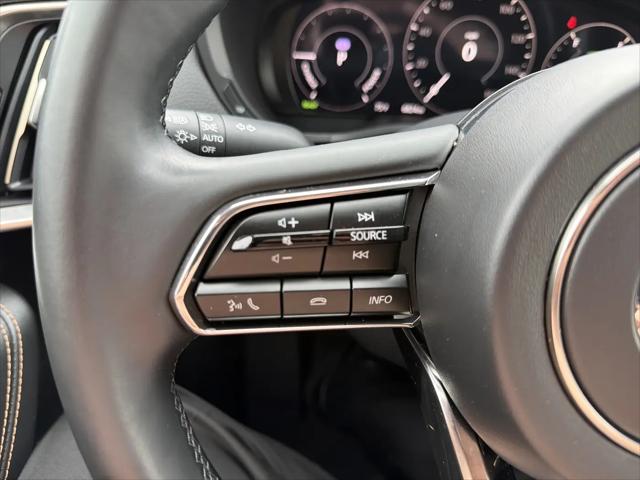 2025 Mazda X-90 Preferred Package