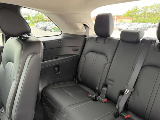 2025 Mazda X-90 Preferred Package