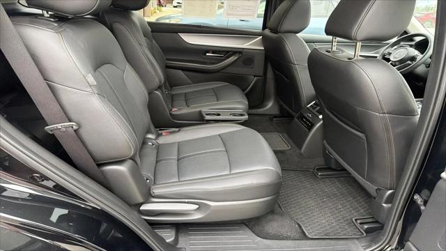 2025 Mazda X-90 Preferred Package