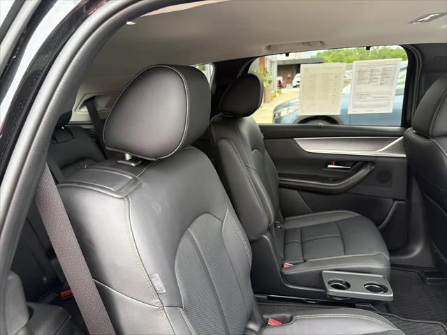 2025 Mazda X-90 Preferred Package