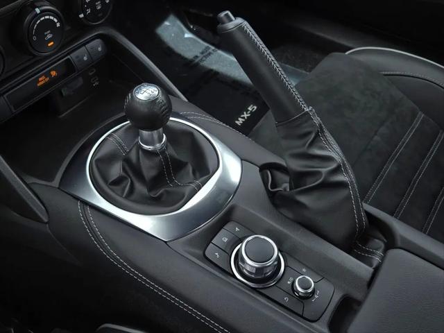 2025 Mazda MX-5 Club