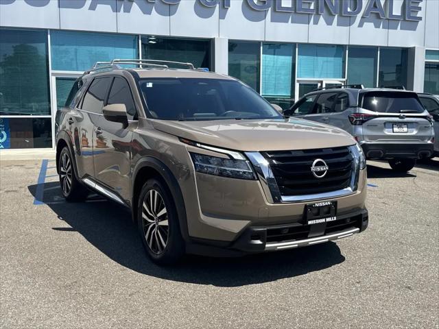 2023 Nissan Pathfinder Platinum 4WD