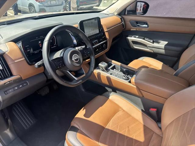 2023 Nissan Pathfinder Platinum 4WD