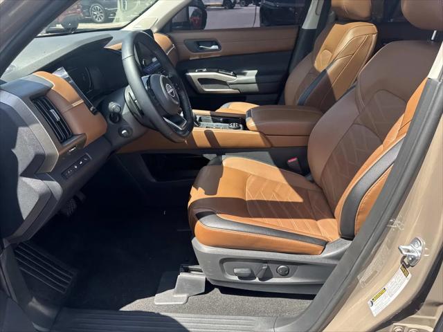 2023 Nissan Pathfinder Platinum 4WD