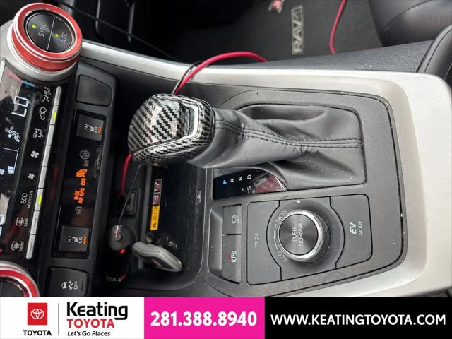 2024 Toyota RAV4 Hybrid XLE Premium