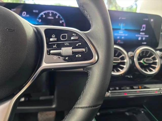 2022 Mercedes-Benz GLB GLB 250