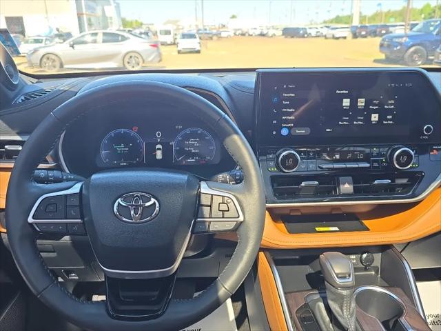 2024 Toyota Highlander Platinum