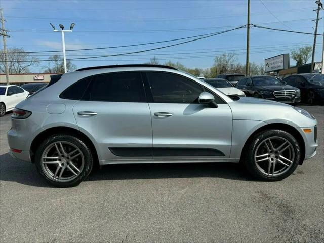 2019 Porsche Macan Macan