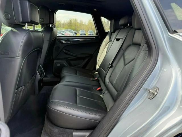 2019 Porsche Macan Macan