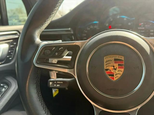 2019 Porsche Macan Macan