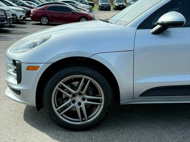 2019 Porsche Macan Macan