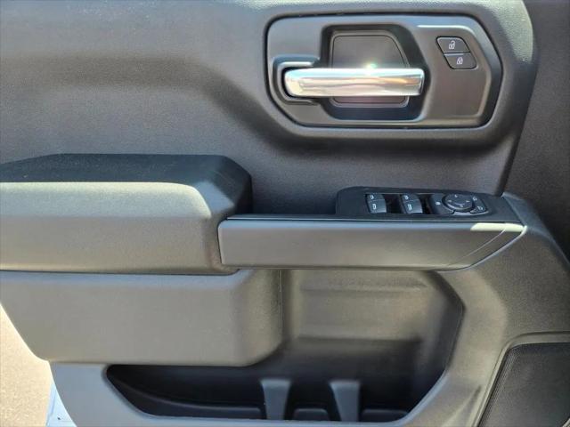 2026 Chevrolet Silverado 1500 4WD Crew Cab Short Bed Custom Trail Boss
