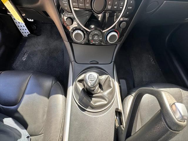 2004 Mazda RX-8 6 Speed Manual