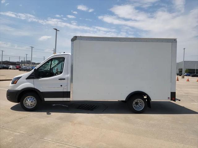 2023 Ford Transit Cutaway T-350