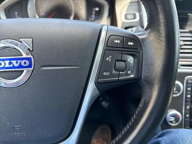 2016 Volvo XC60 T5 Premier