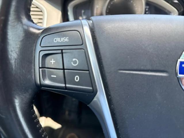 2016 Volvo XC60 T5 Premier