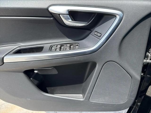 2016 Volvo XC60 T5 Premier