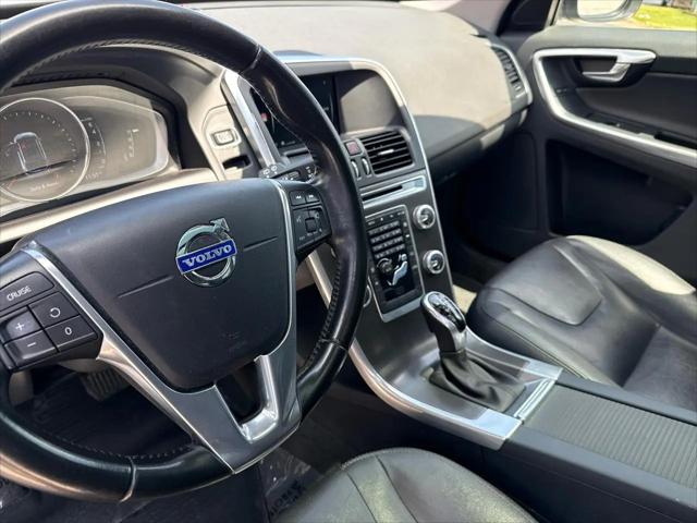 2016 Volvo XC60 T5 Premier