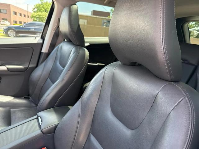 2016 Volvo XC60 T5 Premier