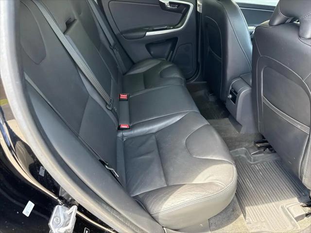 2016 Volvo XC60 T5 Premier