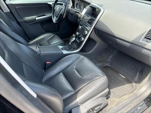 2016 Volvo XC60 T5 Premier