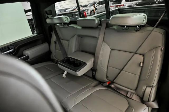 2020 Chevrolet Silverado 2500HD 4WD Crew Cab Standard Bed LTZ