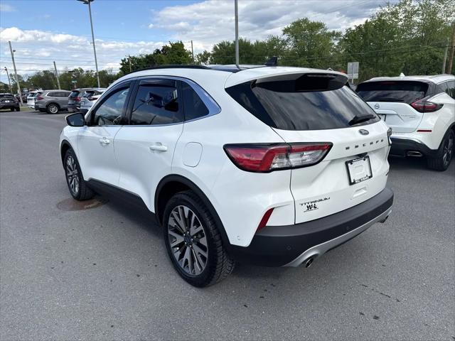 2020 Ford Escape Titanium Hybrid