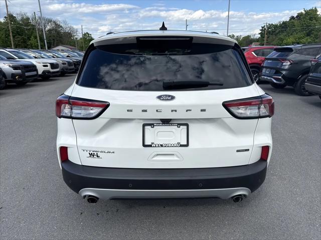 2020 Ford Escape Titanium Hybrid