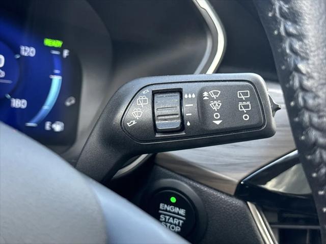 2020 Ford Escape Titanium Hybrid