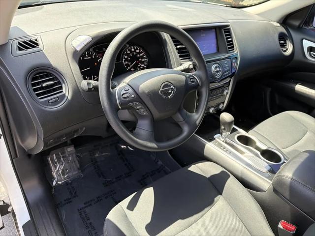 2018 Nissan Pathfinder S