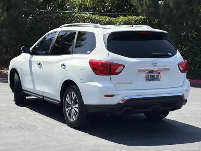 2018 Nissan Pathfinder S