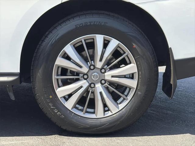 2018 Nissan Pathfinder S