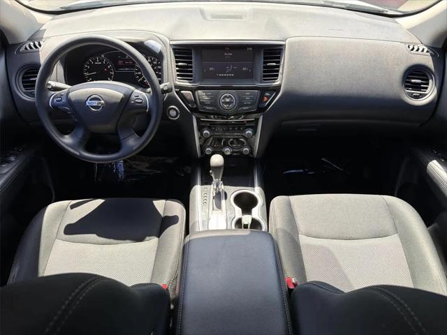 2018 Nissan Pathfinder S