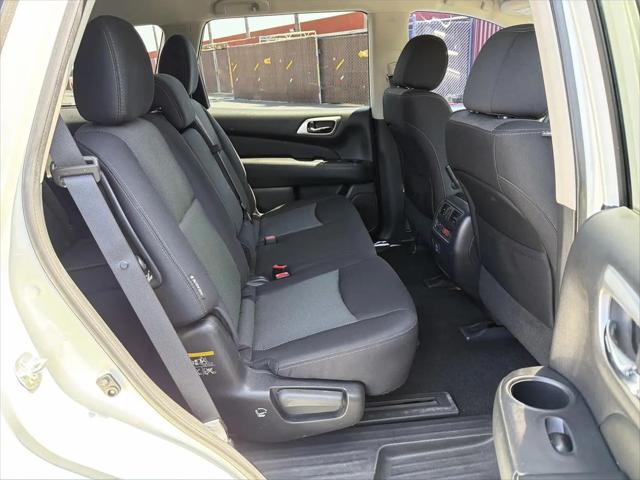 2018 Nissan Pathfinder S