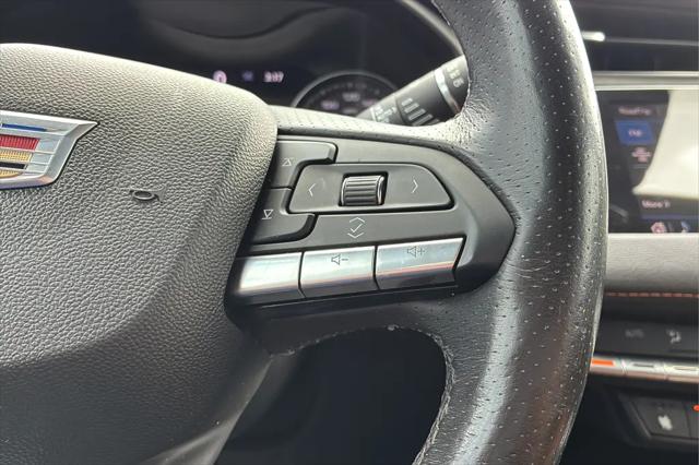 2020 Cadillac XT4 FWD Sport