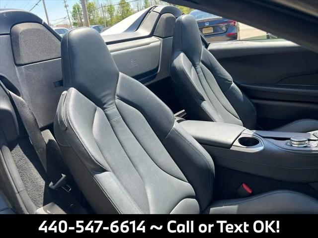 2019 BMW i8 Roadster