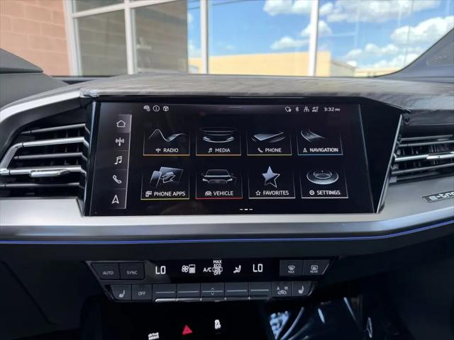 2023 Audi e-tron Premium Plus 50 quattro
