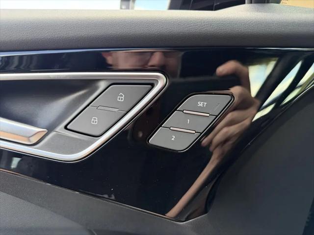 2023 Audi e-tron Premium Plus 50 quattro