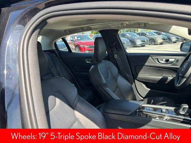 2024 Volvo S60 B5 Core Dark Theme