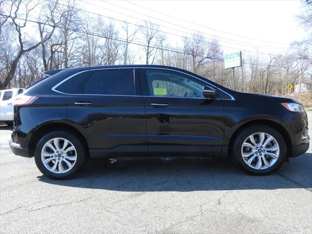 2021 Ford Edge Titanium