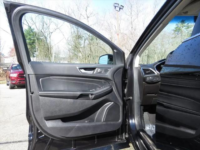 2021 Ford Edge Titanium